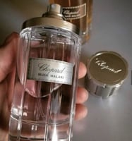 عطر جوي .عطر انثوي بكل تفاصيله ..100 مل