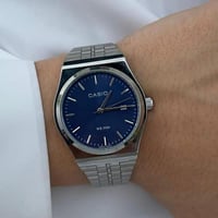 ساعة كاسيو ازرق