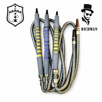 لي معسل شيشة ريتش مان بلاستيك بمقبض إسفنج مخطط – R...