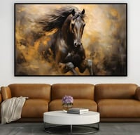 لوحات فنية جداريه للخيل العربي والفن التجريدي