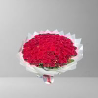 باقة احمر كبيره مثلثات