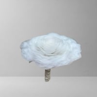 مسكات اعراس صناعي 8