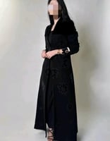 عباية بليزر مع تدخيله ورود مخمل