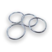 حلقات مفاتيح فضى بدون سلسلة ( ميدالية )