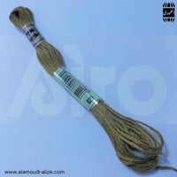 خيط التطريز Airo