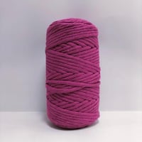 خيط اكسفورد مكرميه 4 ملم تمشيط