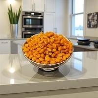 مكسرات مقرمشه شكل مكعب بالوزن بالكاتشاب الحار