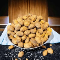 تمر بياض نجران يبدأ بوزن 250 جرام