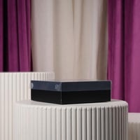 علبة منتجات صغير مربع شفاف اسود