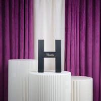 علب حروف كرتونية حرف H