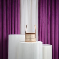 سلة خزف دائري وسط