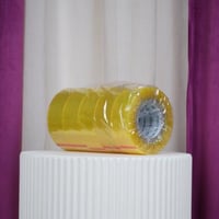 لصق شفاف كبير