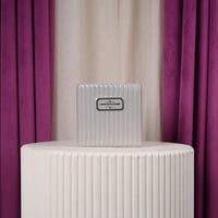 فازة ورد سيراميك مربع رمادي