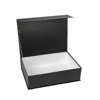 علب مستطيل اسود وابيض