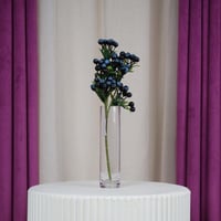 ورد صناعي كرات أسود