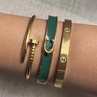 ‏تشكيلة اساور ماستر زيتي