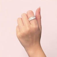 خاتم مثلثات وردي