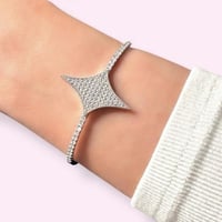 اسواره نجمه فضي