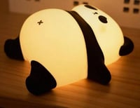 الباندا المضيء