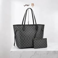 مربعات أسود رصاصي