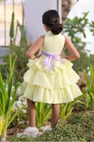 فستان اصفر طبقات