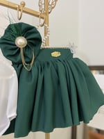 تيوراخضر لليوم الوطني مكون من 4 قطع تنورة وبلوزة و...