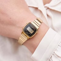 كاسيو جرس نسائي ذهبي