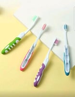 فرشاة أسنان قابلة للطي