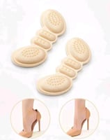 واقيات صغيرة لاصقة لحماية القدم