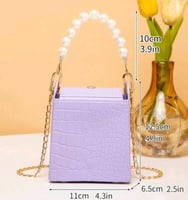 حقيبة بناتي صغيرة مع سير مزين بالؤلؤ