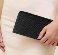 حقيبة سهرة نسائية سوداء