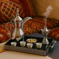 طقم 2 صواني تقديم اكريليك أسود فضي 44×27 و 39×22 ر...