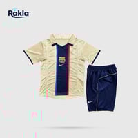 طقم برشلونة 2001 (أعمار صغيرة)