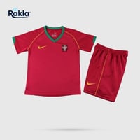 طقم البرتغال 1999 أعمار صغيرة