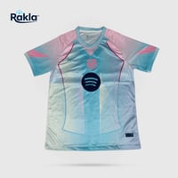 تيشيرت برشلونة لبني