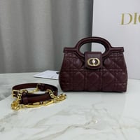 ديور مقاس 18.5 cm