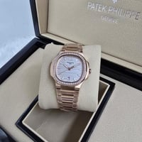 ساعة باتيك فيليب النسائية