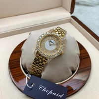 ساعة شوبارد النسائية