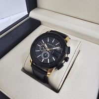 ساعة قوتشي كرونوغراف جلد