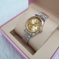 ساعة رولكس النسائية