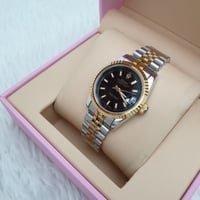 ساعة رولكس النسائية