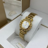 ساعة فيرزاتشي النسائية