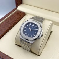 ساعة باتيك فيليب بطارية