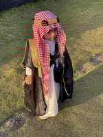 بكج من 4 قطع بالبشت السوداء