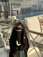 بكج بناتي (عبايه + برقع+ هامه ) B01