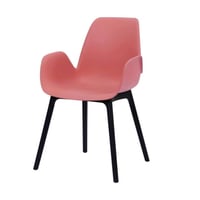 كرسي بلاستيك