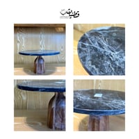 صحن تقديم رخام أسود بقاعدة خشب