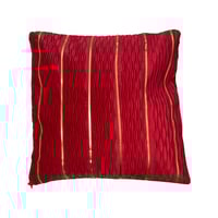 خدادية احمر و ذهبي