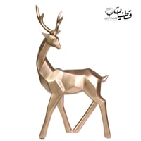 تحفه غزال بلون نحاسي واقف