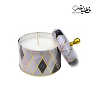 شمعة بعلبة مودرن برائحة التوت